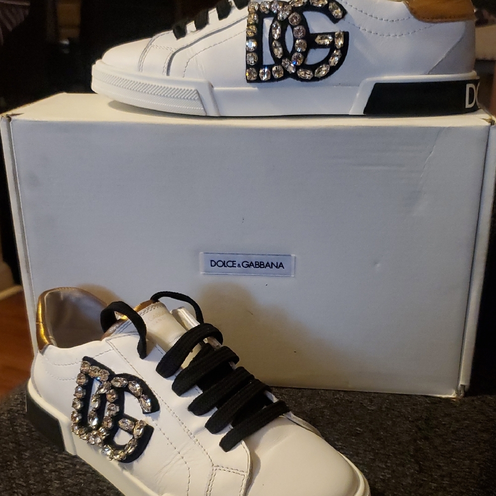 Dolce & Gabbana White and Black Sneakers with Crystal Logo